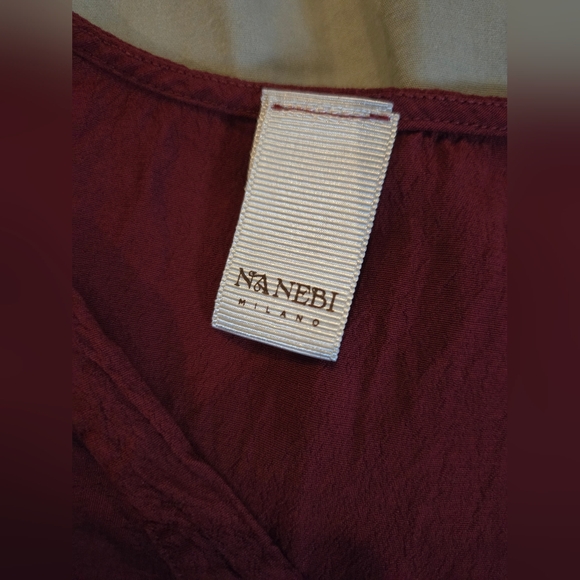 Nanebi Milano | Sleeveless Ruffle Top - Burgundy, Size M - Picture 4 of 7